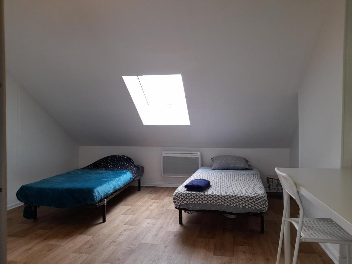 Proche De Neoma Et De La Cathedrale De Appartement *